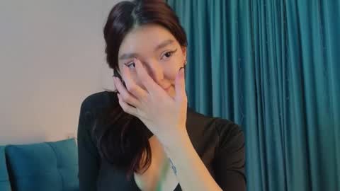 Snapshot of hey_herbal chatting on 16, 10, 2025 Audrey online show from 16, 10, 2025