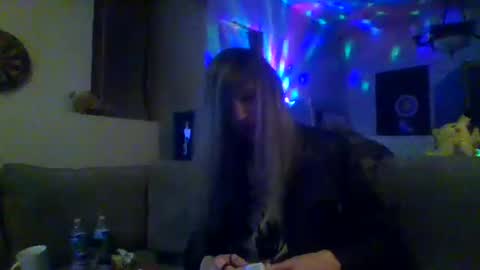Snapshot of hey_mikky chatting on 24, 10, 2025 hey_mikky online show from 24, 10, 2025