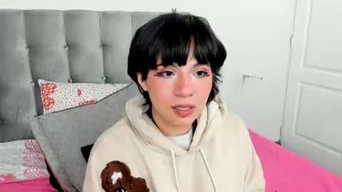 Noraly  online show from 4, 2, 2025