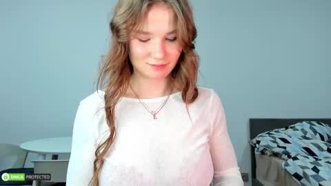 Bella 3 online show from 19, 9, 2025