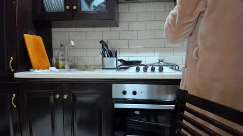 Heyheygrey online show from 8, 2, 2025