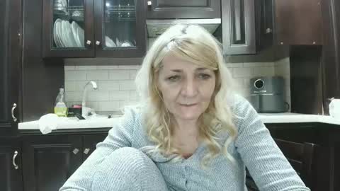Heyheygrey online show from 9, 5, 2026