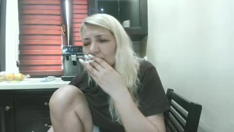 Snapshot of heyheygrey chatting on 10, 7, 2026 Heyheygrey online show from 10, 7, 2026