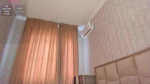 Snapshot of heyheynekoneko chatting on 3, 3, 2026 Maneki-Neko online show from 3, 3, 2026