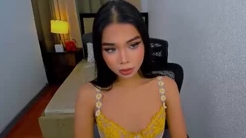 Snapshot of heyitsafira chatting on 28, 6, 2026 SAFIRA 3 online show from 28, 6, 2026