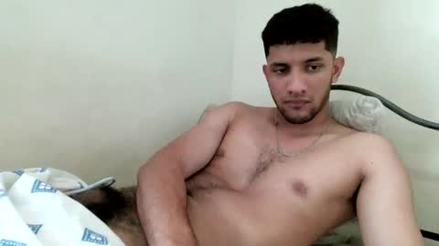 Snapshot of heynotfound chatting on 13, 10, 2025 xd online show from 13, 10, 2025