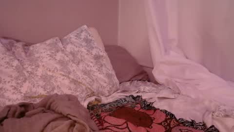 Lollie  Bam Tesoro online show from 18, 9, 2025