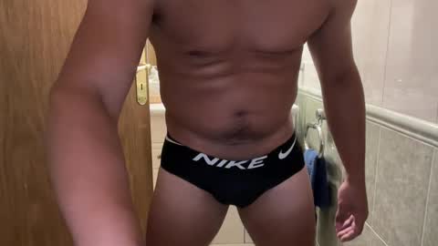 Snapshot of hhernan1 chatting on 16, 1, 2025 hhernan1 online show from 16, 1, 2025