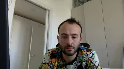 Snapshot of hhombre chatting on 27, 10, 2025 hhombre online show from 27, 10, 2025