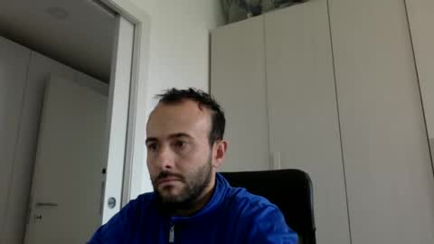 Snapshot of hhombre chatting on 30, 10, 2025 hhombre online show from 30, 10, 2025