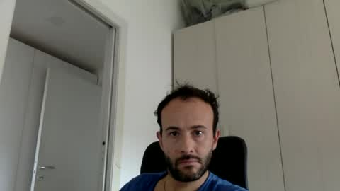 hhombre online show from 10, 7, 2026