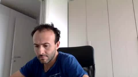 hhombre online show from 23, 7, 2026