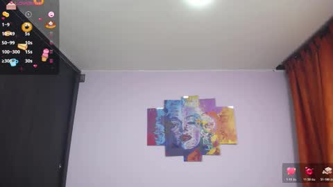 Snapshot of hi_allison chatting on 1, 11, 2025 Allison online show from 1, 11, 2025