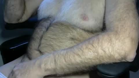 Snapshot of higgins11 chatting on 1, 2, 2026 higgins11 online show from 1, 2, 2026