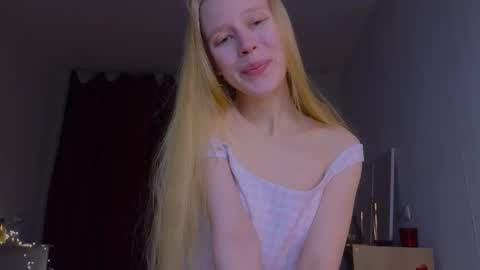 Chloe online show from 26, 11, 2025