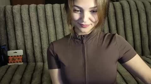 HIHIKA online show from 28, 2, 2026