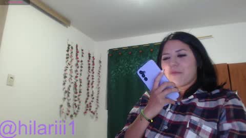 hilaril18 online show from 15, 4, 2026