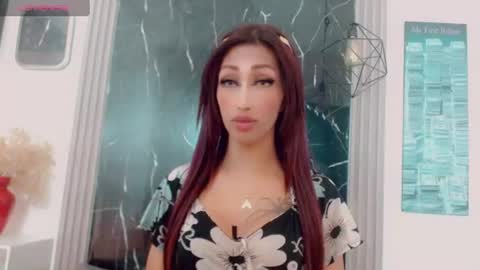 Snapshot of hilary_avilan chatting on 20, 7, 2026 Hilary Avilan online show from 20, 7, 2026