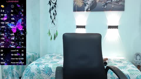 H I L A R Y online show from 14, 1, 2025