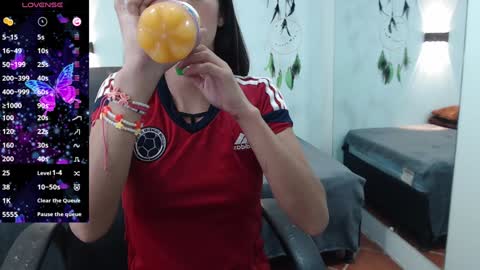 H I L A R Y online show from 23, 1, 2025