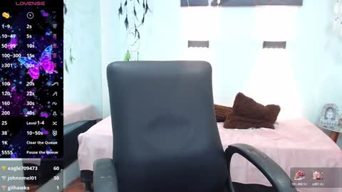 H I L A R Y online show from 26, 1, 2025