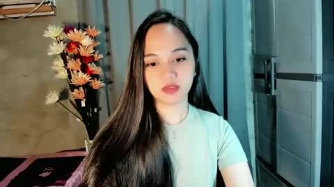 hilarymolly online show from 7, 2, 2026