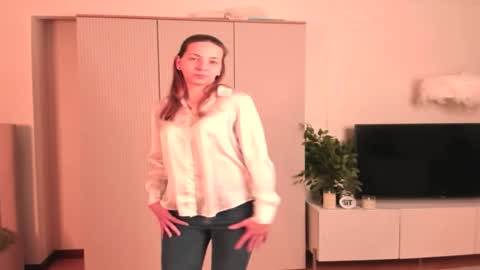 Tris  online show from 21, 11, 2025