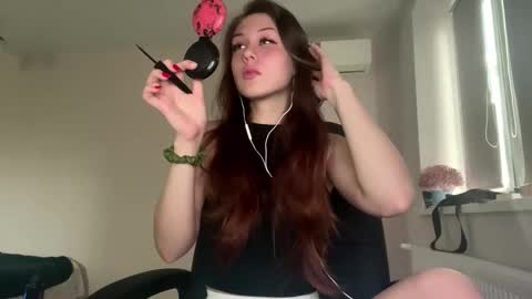 Hi Im Elizabeth online show from 16, 10, 2025