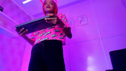 Snapshot of hillary_banks__ chatting on 15, 1, 2025 Hillary online show from 15, 1, 2025