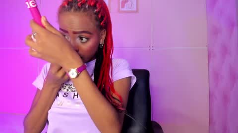 Snapshot of hillary_banks__ chatting on 18, 1, 2025 Hillary online show from 18, 1, 2025