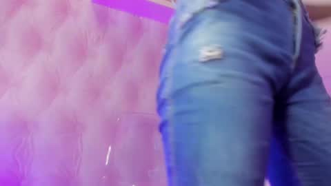 Snapshot of hillary_banks__ chatting on 28, 2, 2025 Hillary online show from 28, 2, 2025