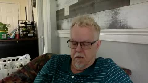 TwoDaddies online show from 18, 2, 2026