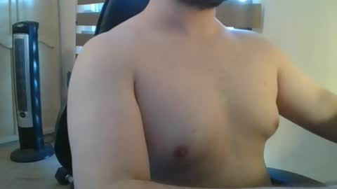 Himbo fox online show from 22, 7, 2026