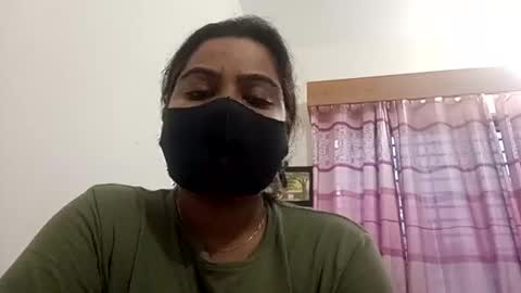 Snapshot of himuhimu22 chatting on 17, 10, 2025 himuhimu22 online show from 17, 10, 2025