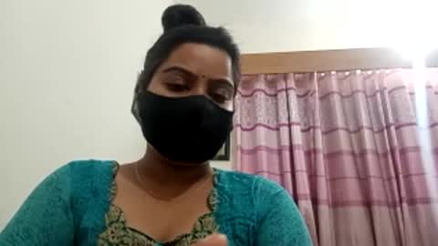 Snapshot of himuhimu22 chatting on 23, 10, 2025 himuhimu22 online show from 23, 10, 2025