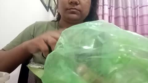 Snapshot of himuhimu22 chatting on 26, 10, 2025 himuhimu22 online show from 26, 10, 2025