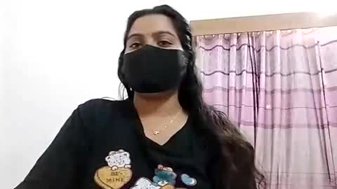 Snapshot of himuhimu22 chatting on 12, 11, 2025 himuhimu22 online show from 12, 11, 2025