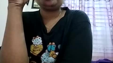 Snapshot of himuhimu22 chatting on 14, 11, 2025 himuhimu22 online show from 14, 11, 2025