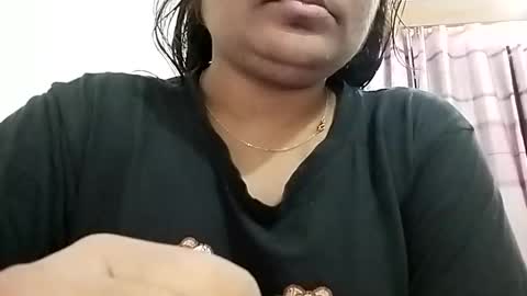 Snapshot of himuhimu22 chatting on 23, 11, 2025 himuhimu22 online show from 23, 11, 2025