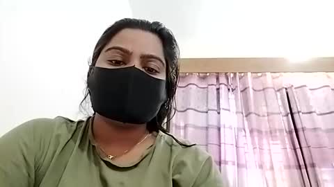 Snapshot of himuhimu22 chatting on 25, 11, 2025 himuhimu22 online show from 25, 11, 2025