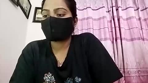 himuhimu22 online show from 7, 4, 2026