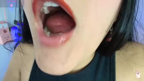 hinata online show from 13, 11, 2025