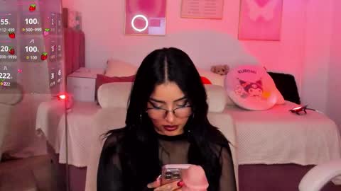  Karol  Independent Model online show from 28, 9, 2025