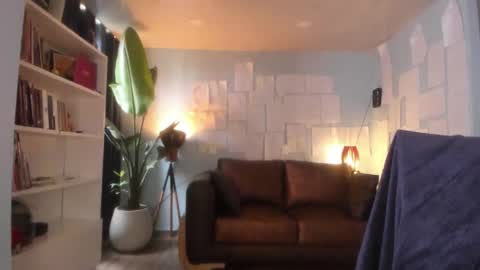 Hinnata online show from 7, 1, 2026