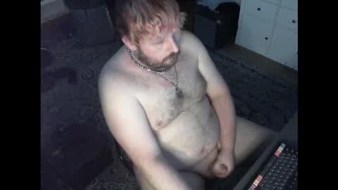 Snapshot of hipguy91 chatting on 31, 10, 2025 hipguy91 online show from 31, 10, 2025