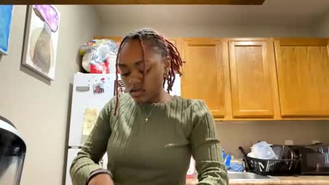 angelbabi online show from 12, 12, 2024