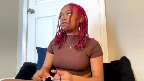 angelbabi online show from 27, 2, 2025