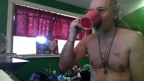 Snapshot of hippiedad333 chatting on 20, 2, 2026 hippiedad333 online show from 20, 2, 2026