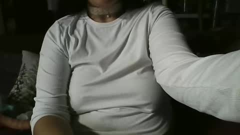 Snapshot of hisnotyours chatting on 18, 11, 2025 Grace online show from 18, 11, 2025