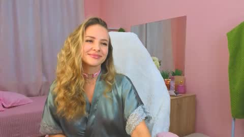 Ksenia online show from 8, 10, 2025